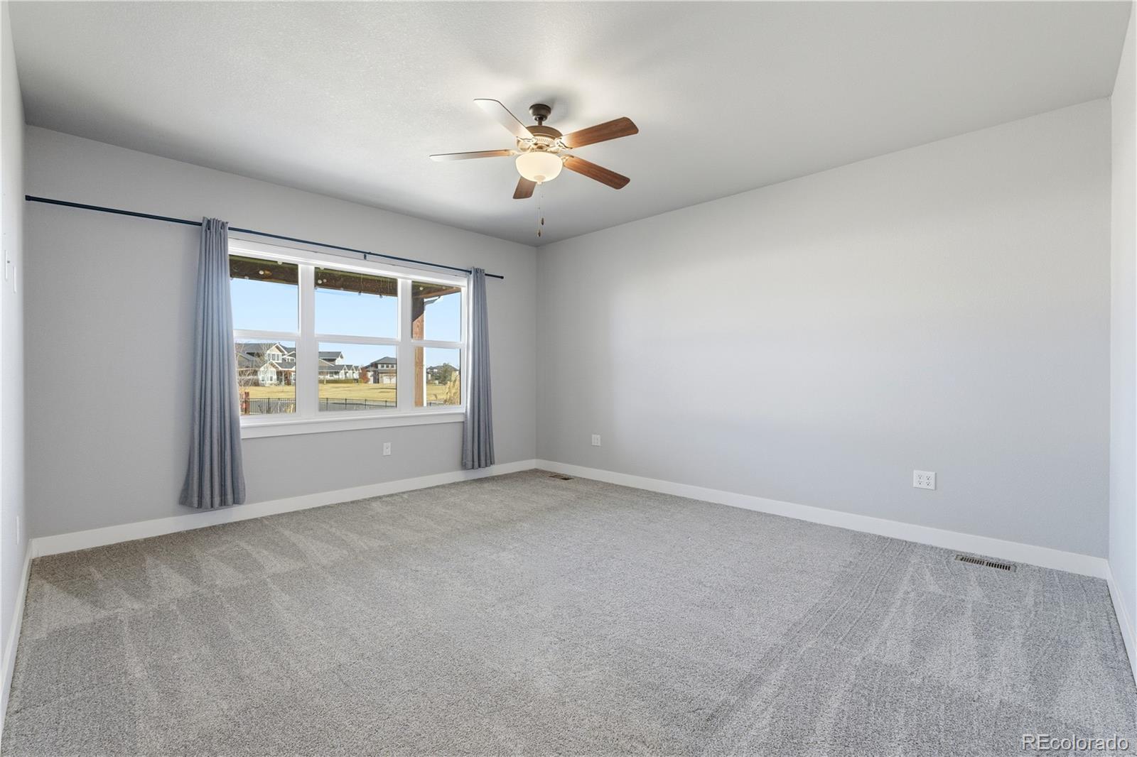 MLS Image #9 for 1908  tidewater lane,windsor, Colorado