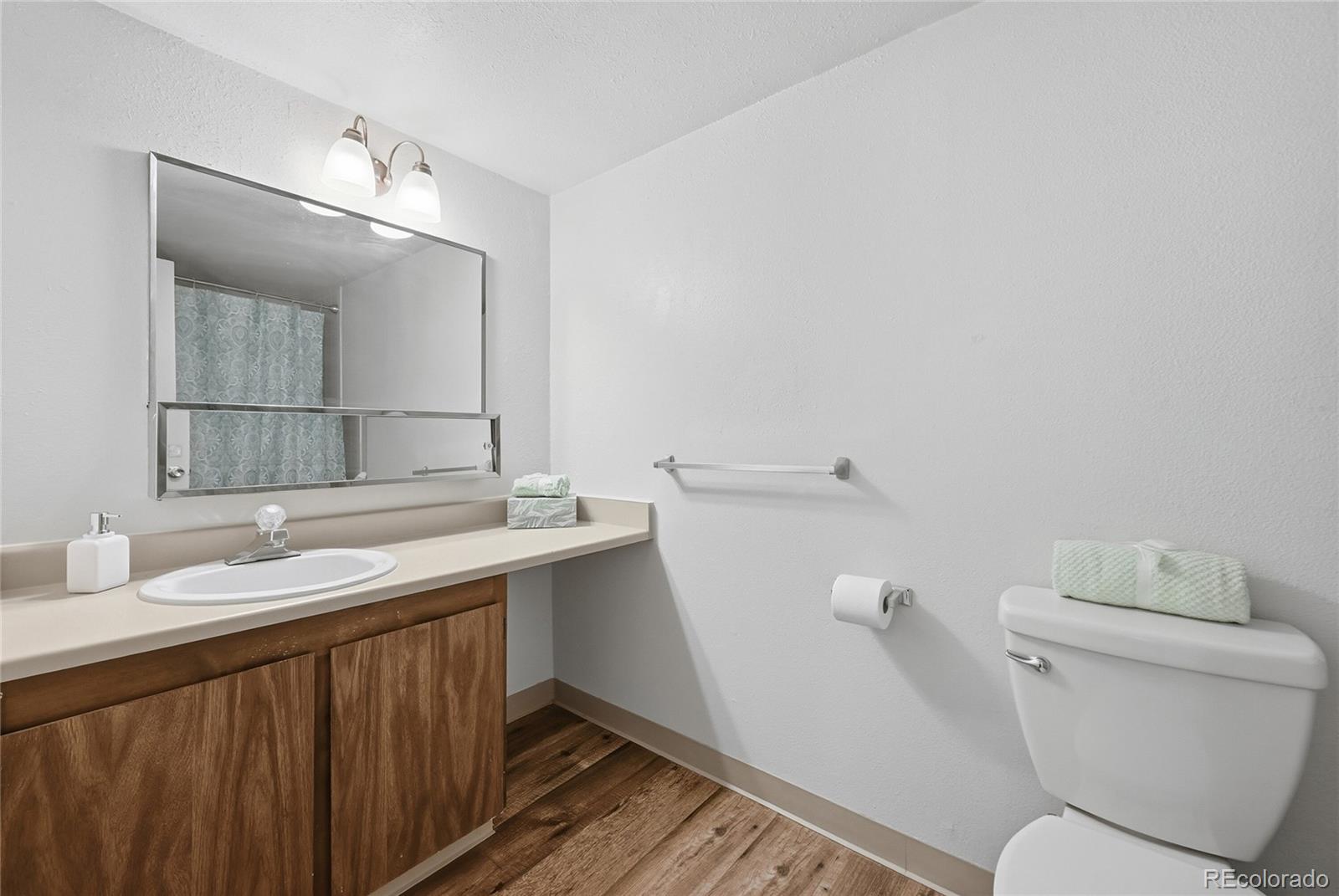 MLS Image #16 for 4681 s decatur street,englewood, Colorado
