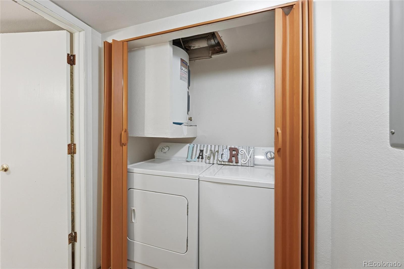 MLS Image #18 for 4681 s decatur street,englewood, Colorado
