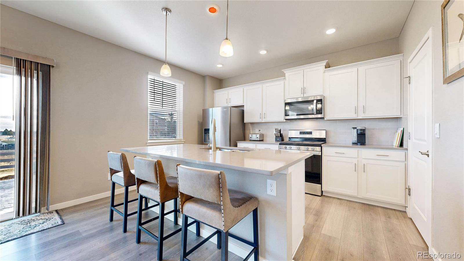 MLS Image #10 for 1562  sun river road,berthoud, Colorado
