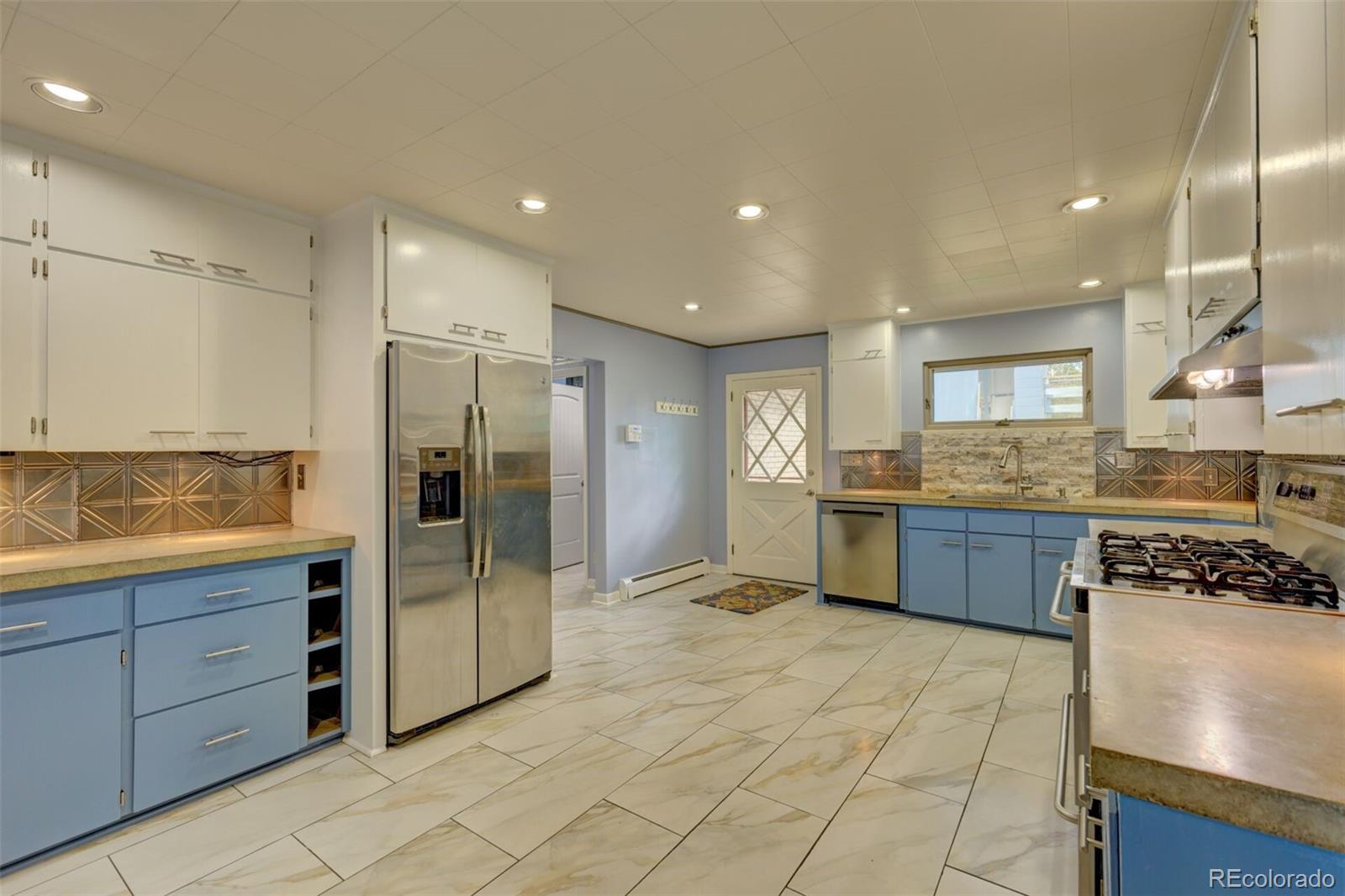 MLS Image #13 for 107  radio dr ,trinidad, Colorado