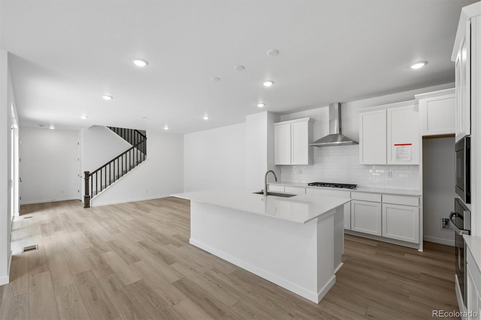 MLS Image #5 for 5313  front porch lane,firestone, Colorado