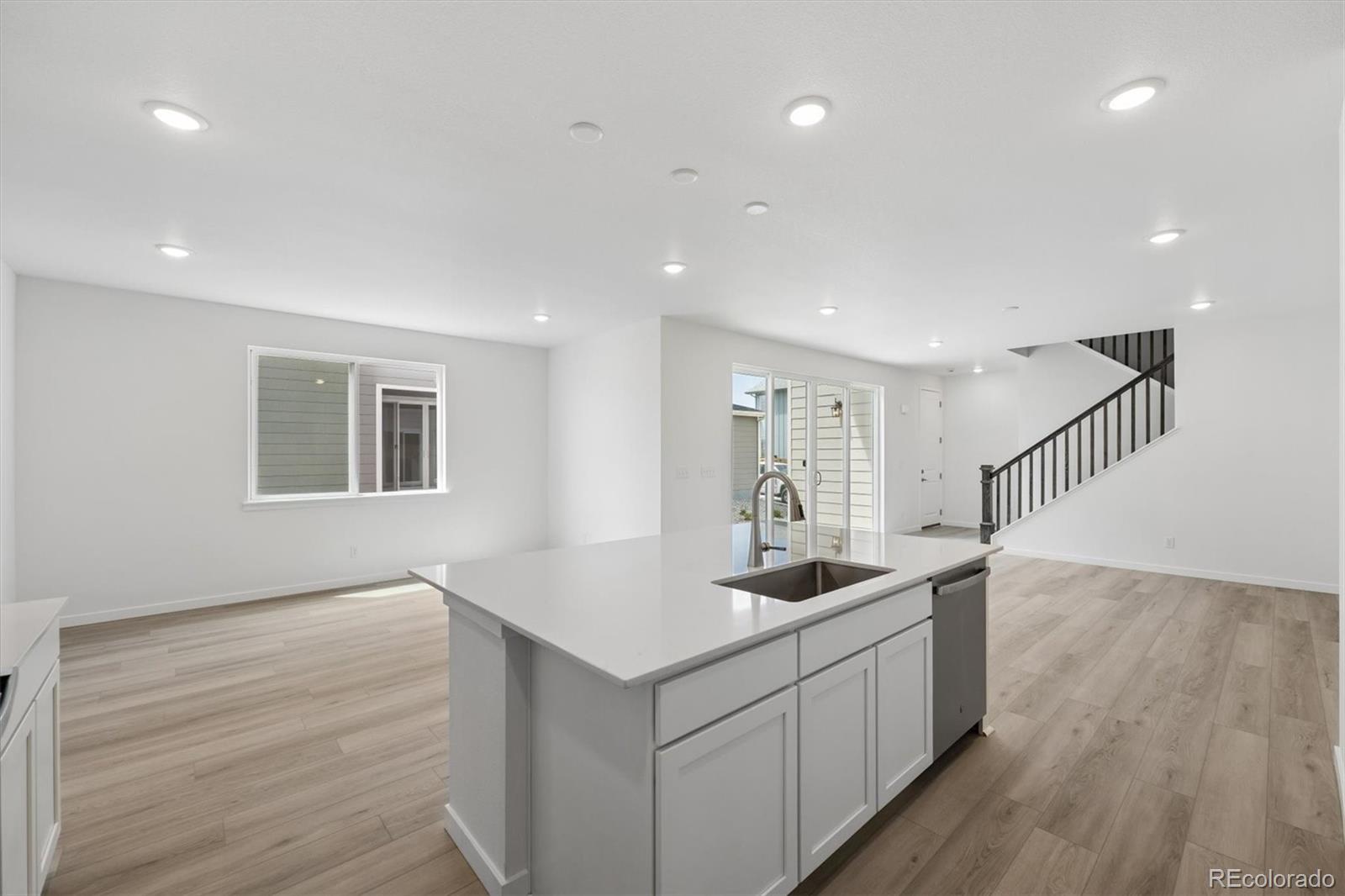 MLS Image #6 for 5313  front porch lane,firestone, Colorado