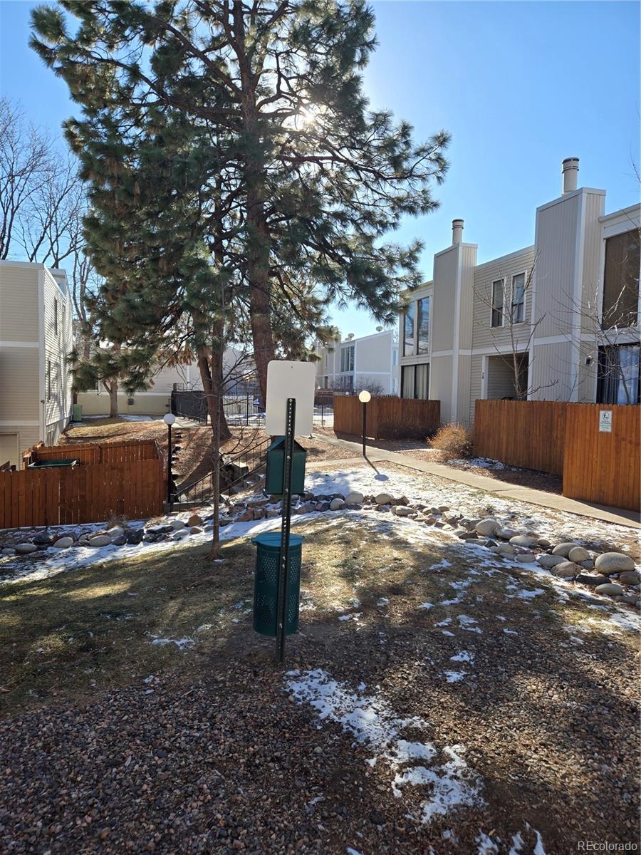 MLS Image #2 for 1050 s monaco parkway,denver, Colorado