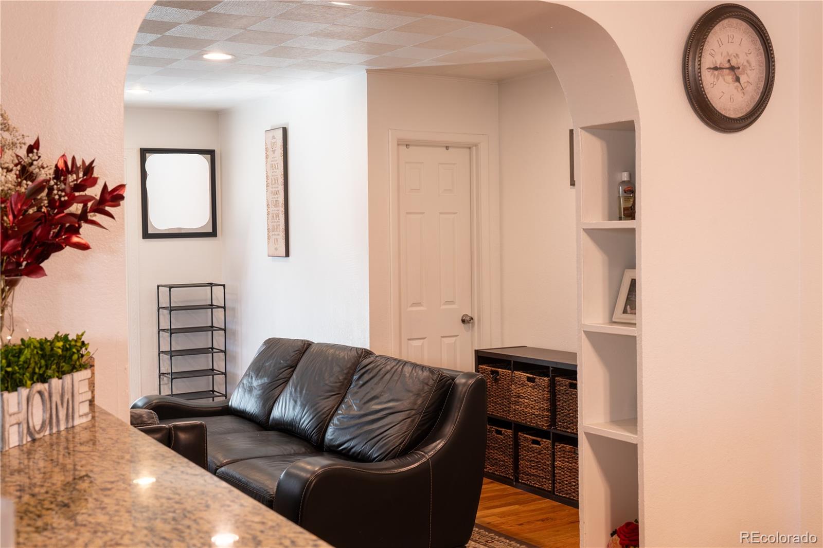 MLS Image #10 for 695 s bryant street,denver, Colorado