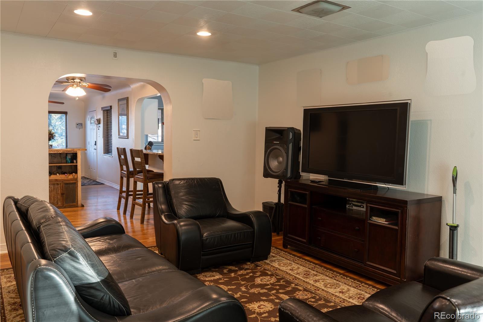 MLS Image #14 for 695 s bryant street,denver, Colorado
