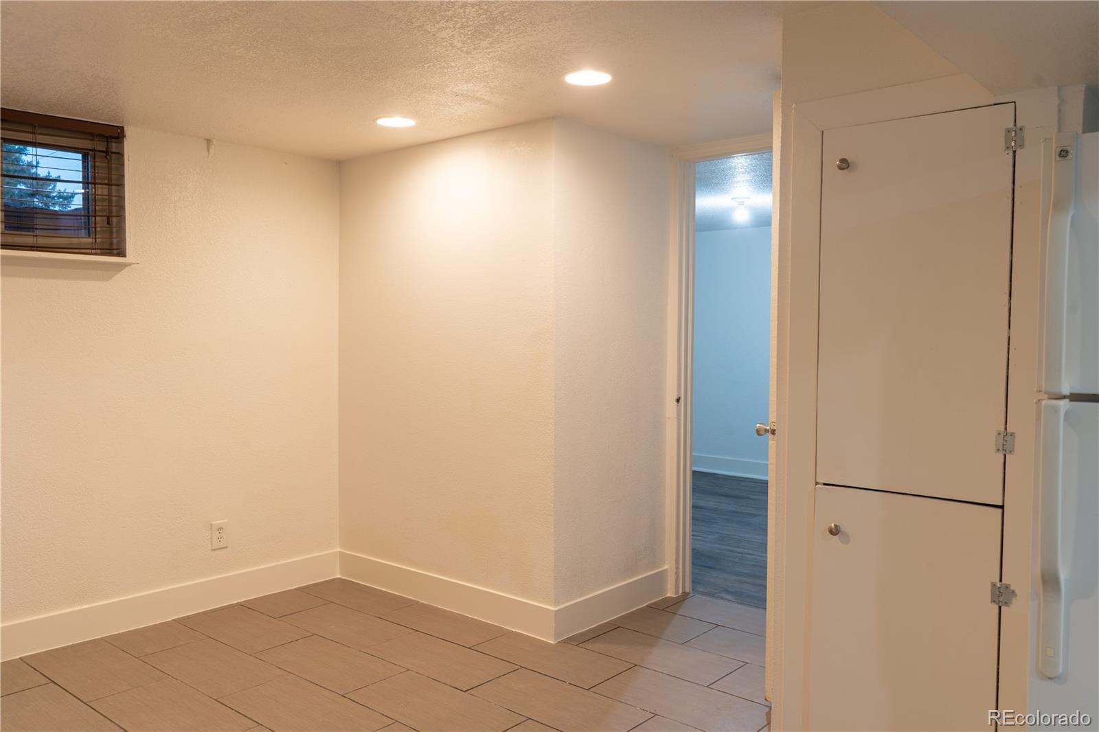 MLS Image #17 for 695 s bryant street,denver, Colorado