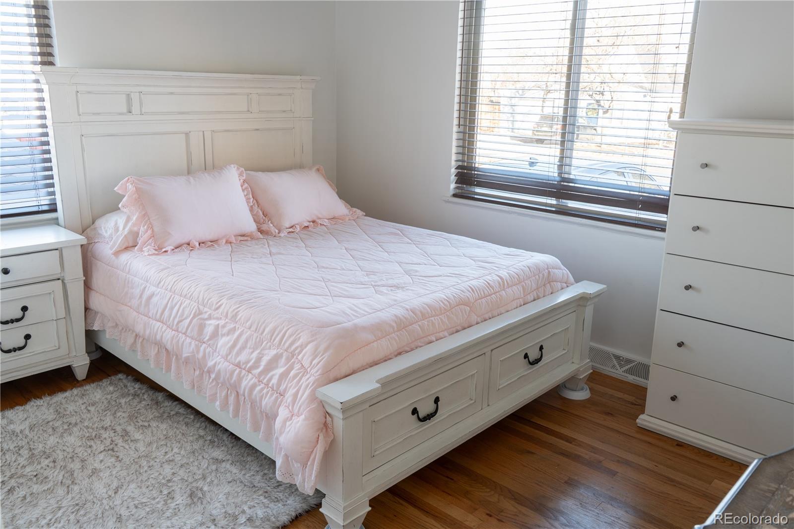MLS Image #9 for 695 s bryant street,denver, Colorado