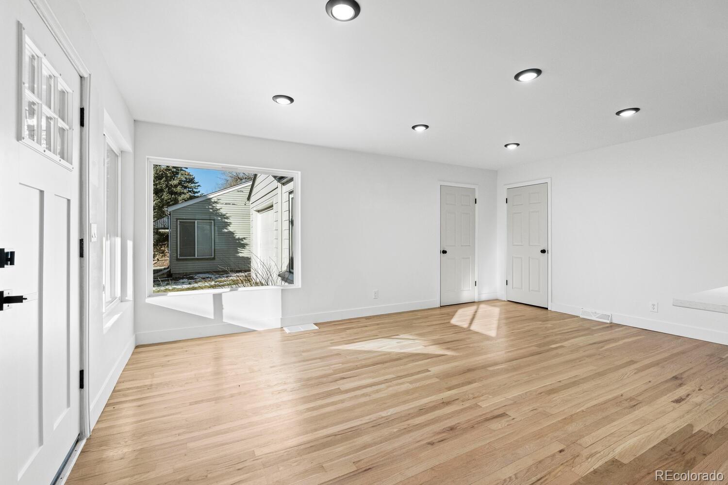 MLS Image #15 for 4701 e jewell avenue,denver, Colorado