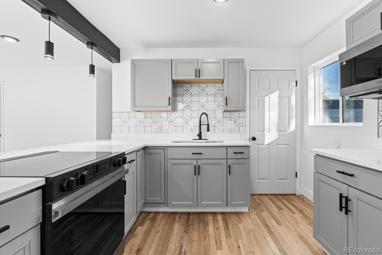 MLS Image #6 for 4701 e jewell avenue,denver, Colorado