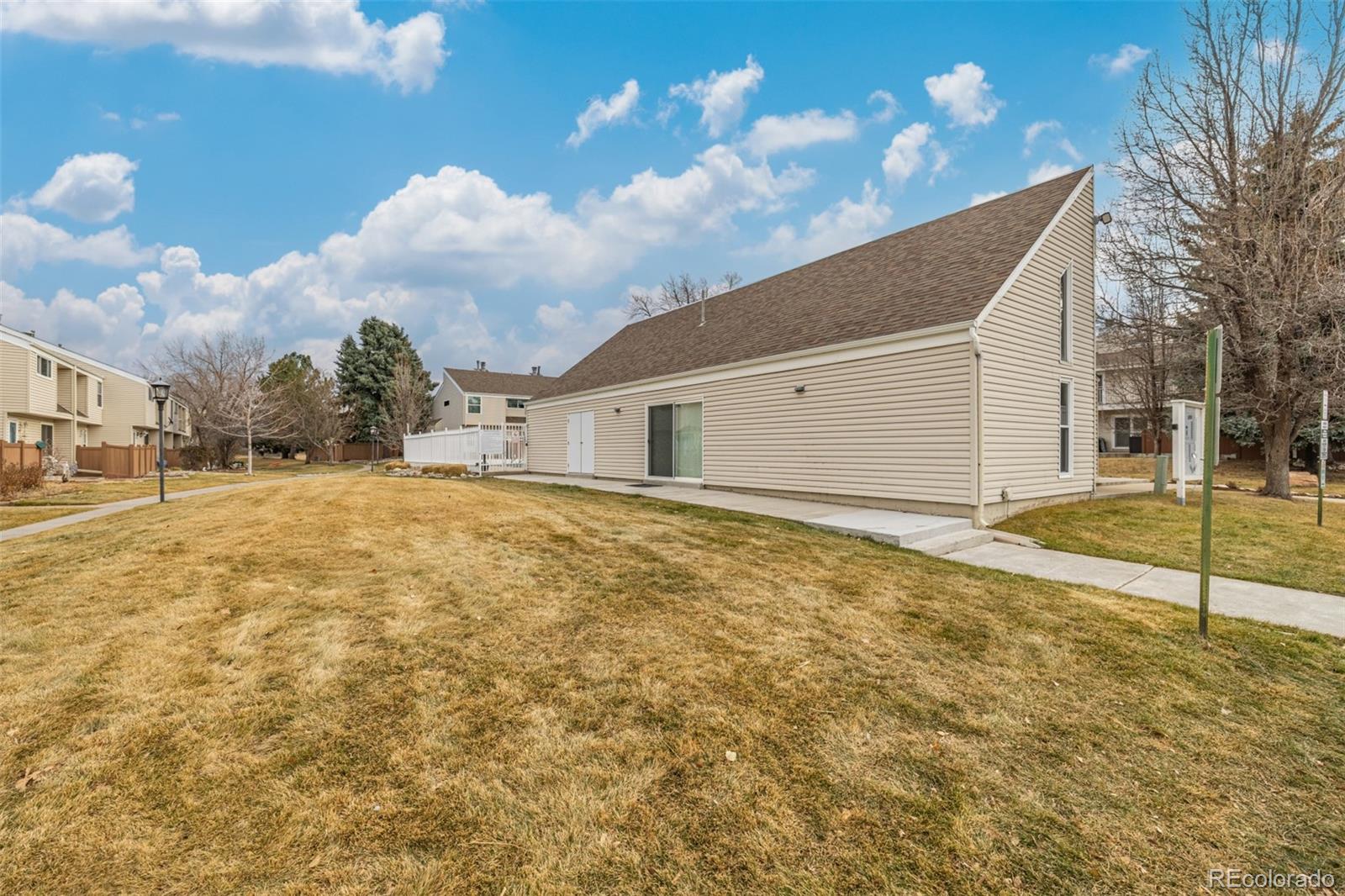 MLS Image #40 for 4233 e maplewood way,centennial, Colorado