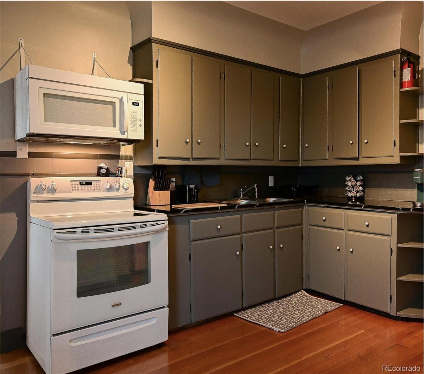 MLS Image #10 for 606 w baca street,trinidad, Colorado