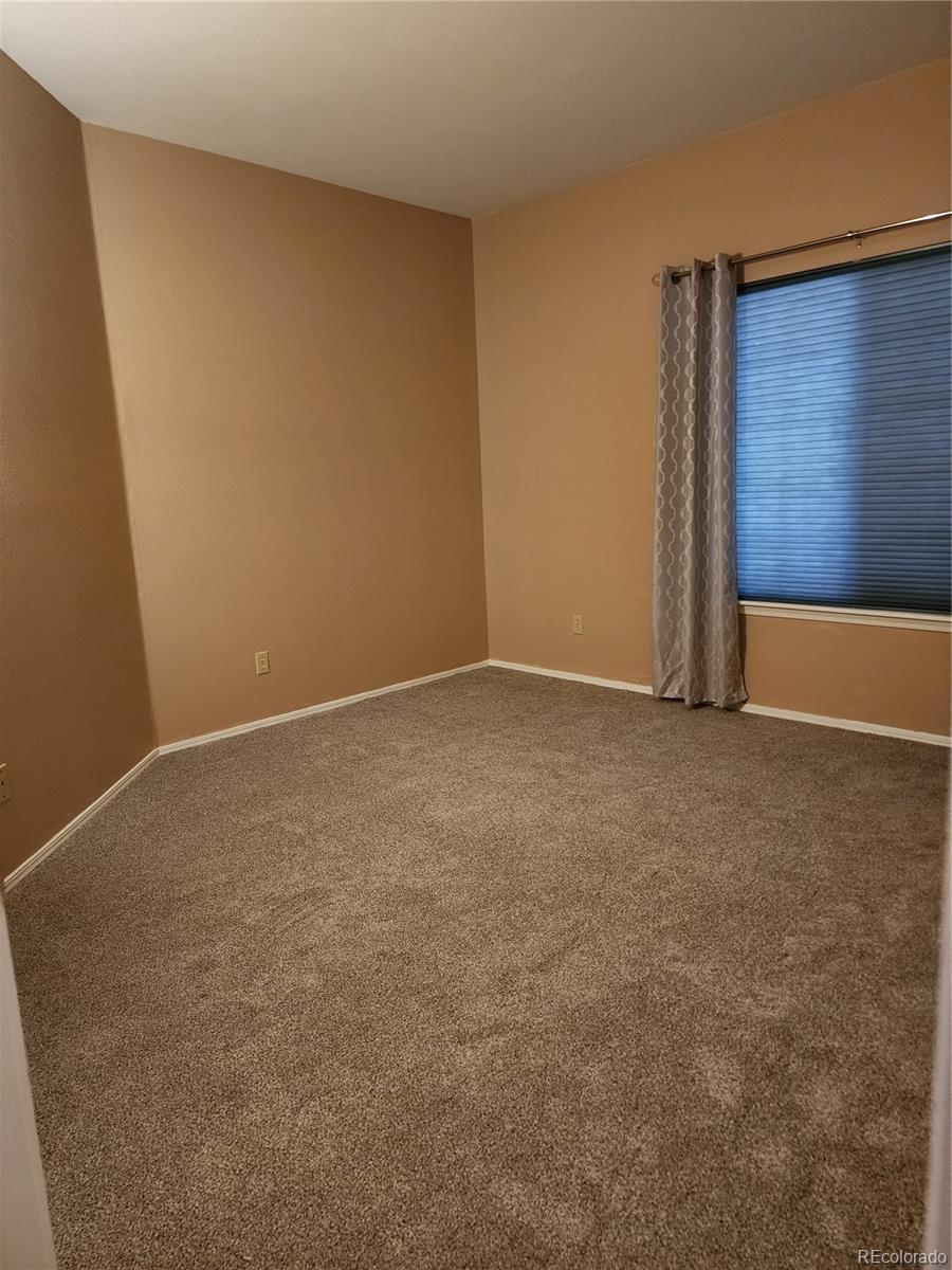 MLS Image #14 for 8601 e dry creek road,centennial, Colorado