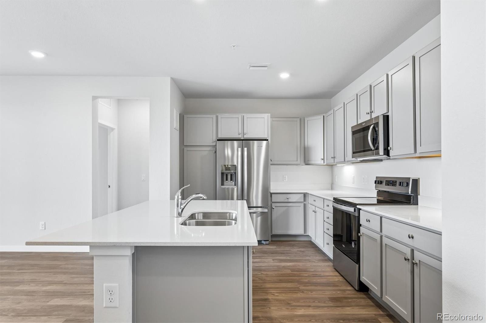 MLS Image #5 for 485  interlocken boulevard,broomfield, Colorado