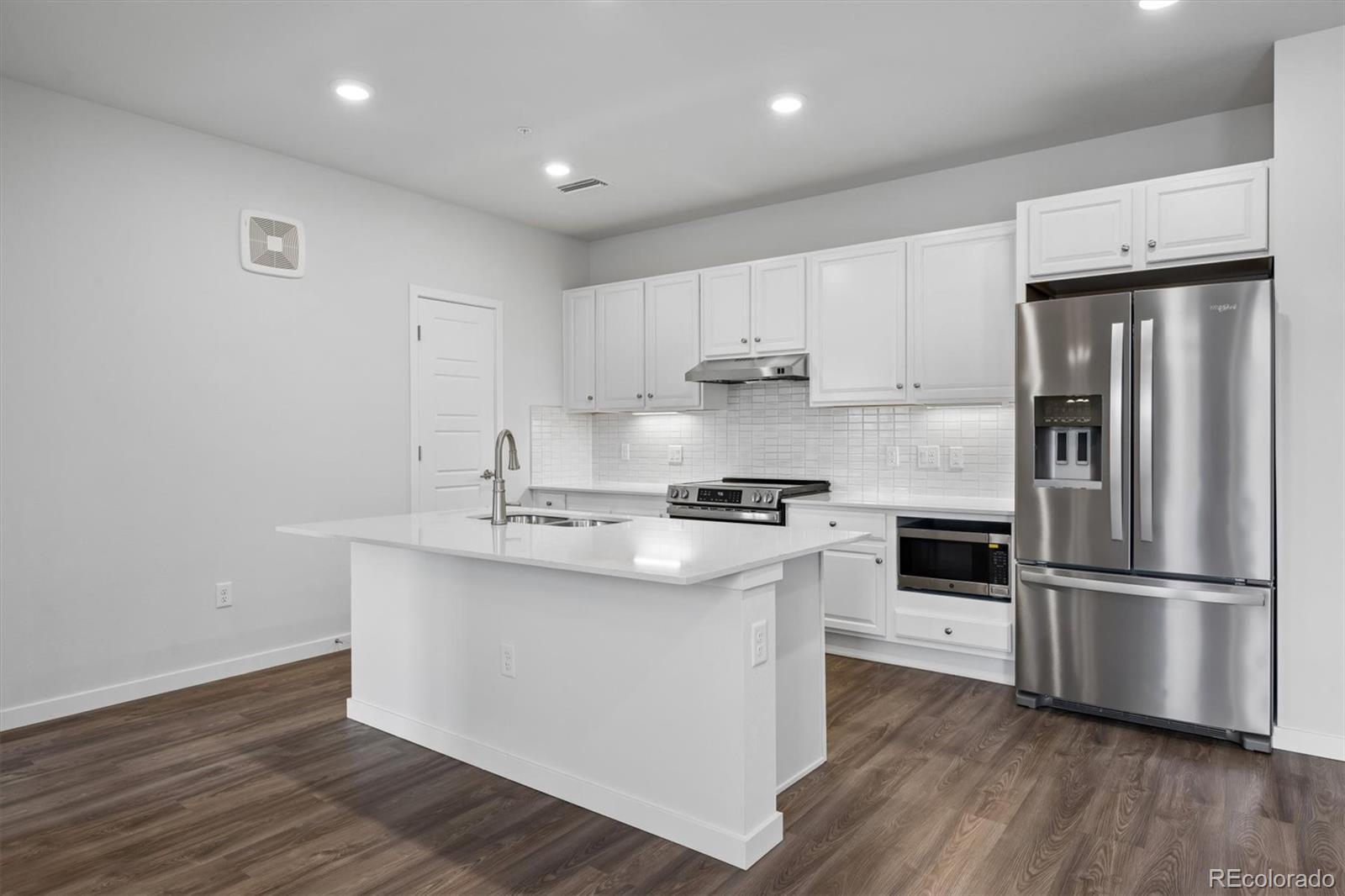 MLS Image #3 for 485  interlocken boulevard,broomfield, Colorado
