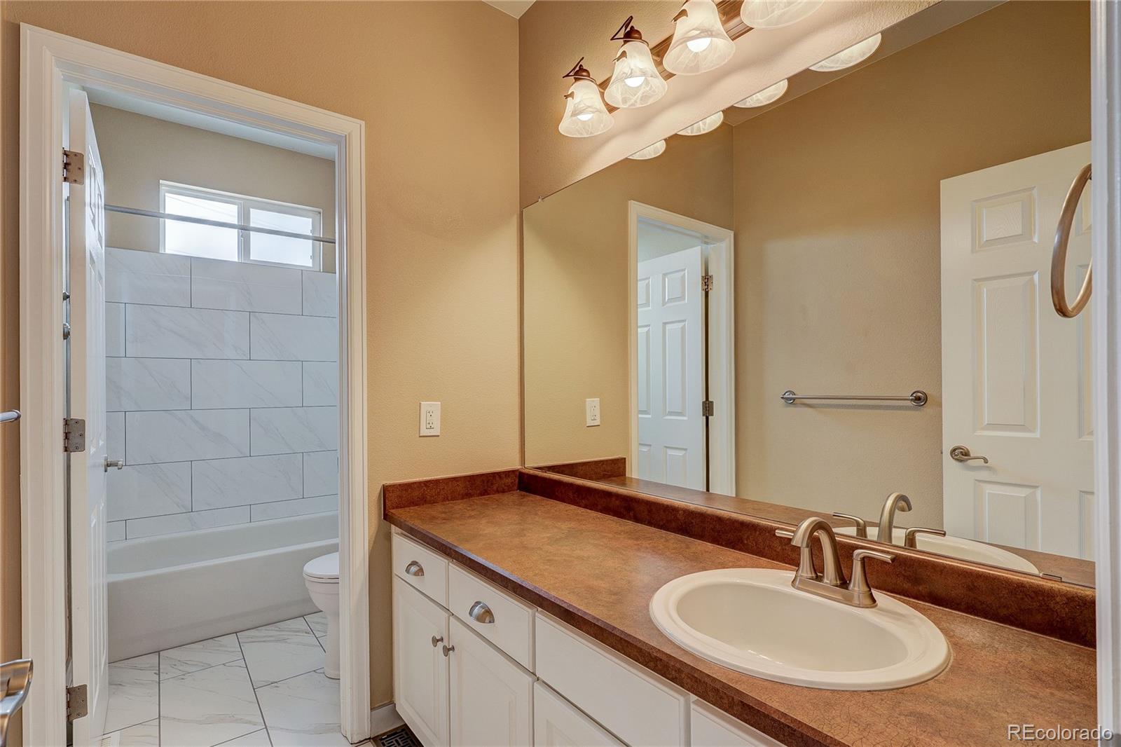 MLS Image #15 for 10297  quintero street,commerce city, Colorado