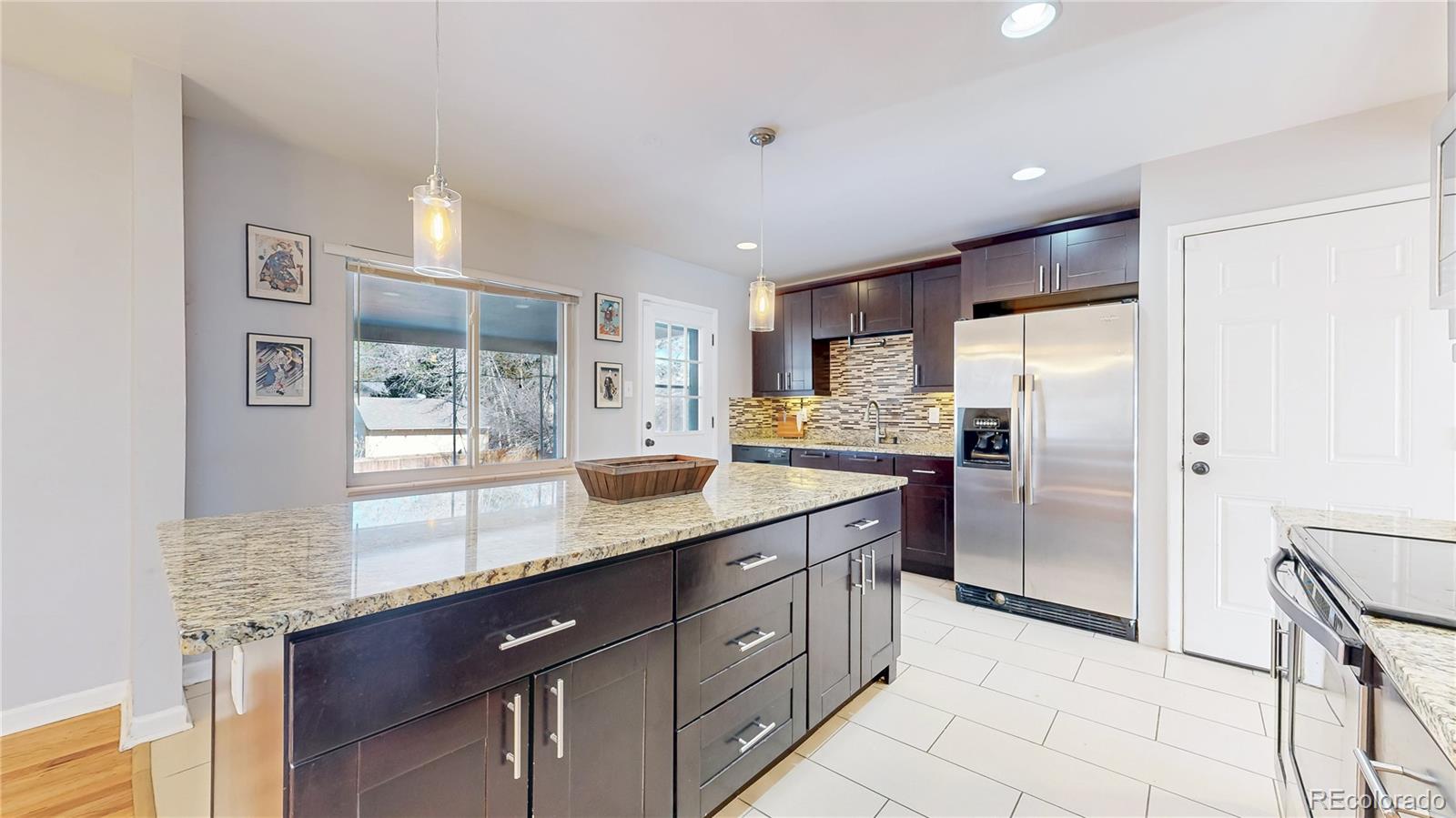 MLS Image #7 for 8407 e lehigh drive,denver, Colorado
