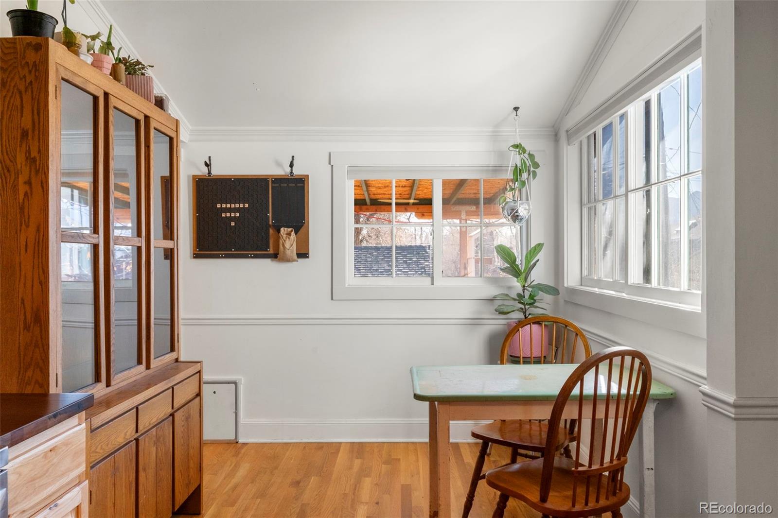 MLS Image #10 for 743 e platte avenue,colorado springs, Colorado