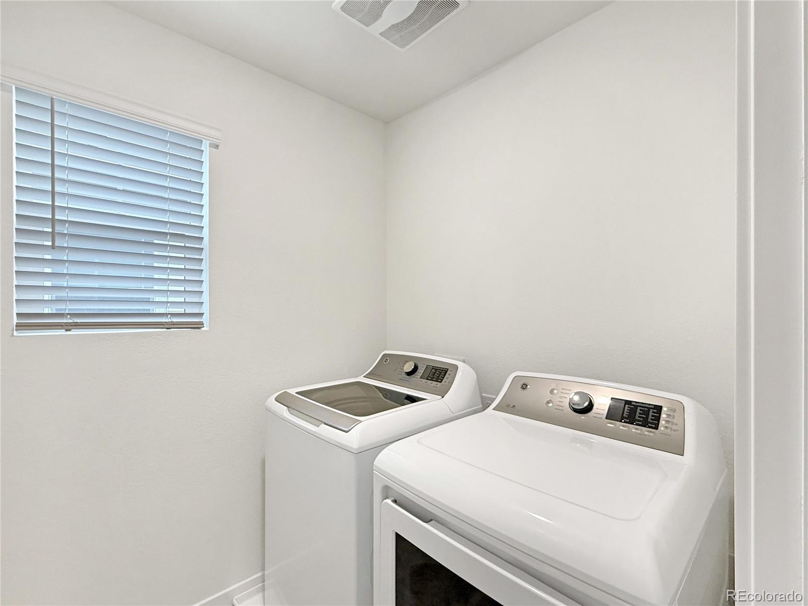 MLS Image #21 for 21885 e 9th place,aurora, Colorado