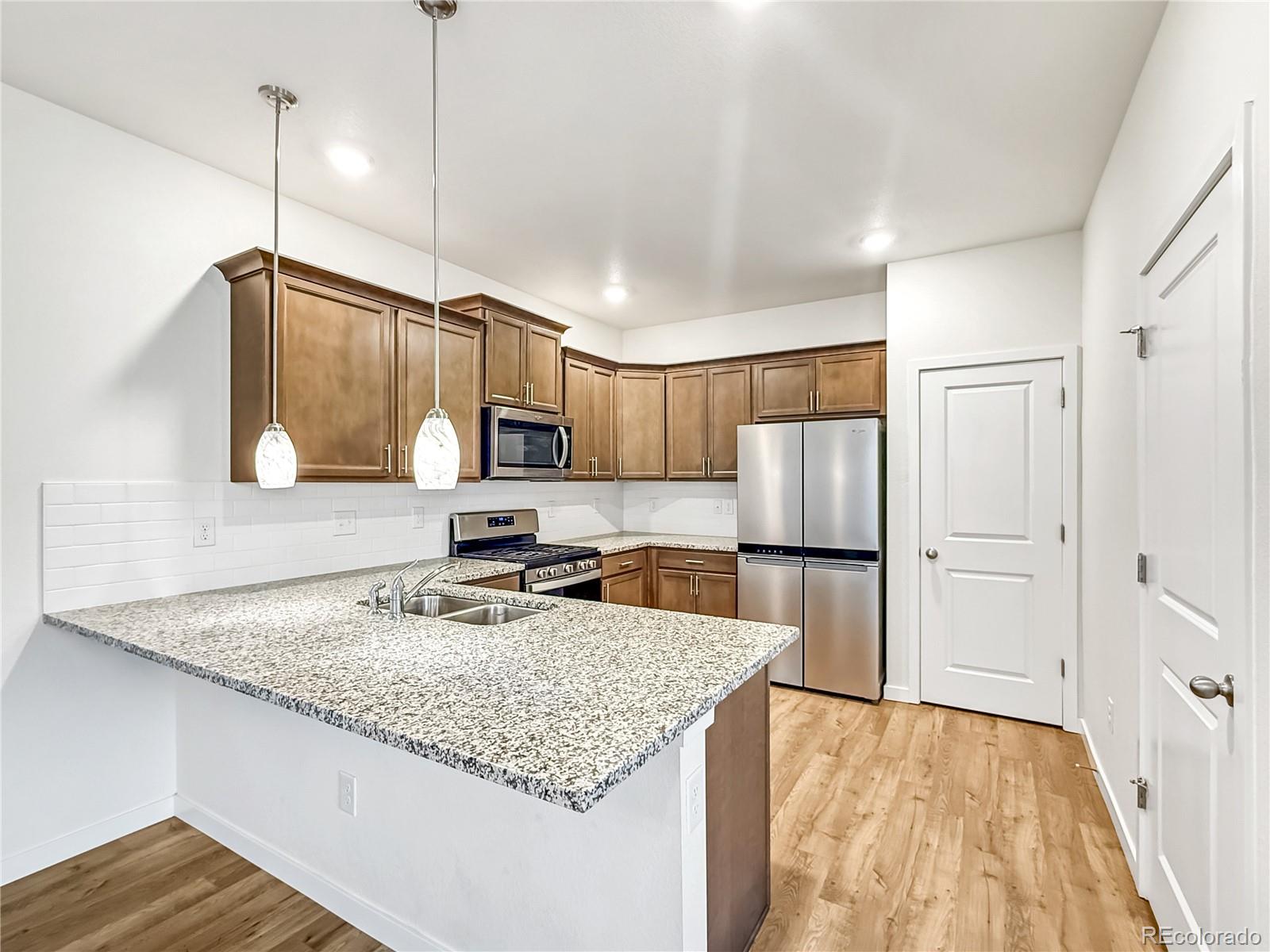 MLS Image #5 for 21885 e 9th place,aurora, Colorado