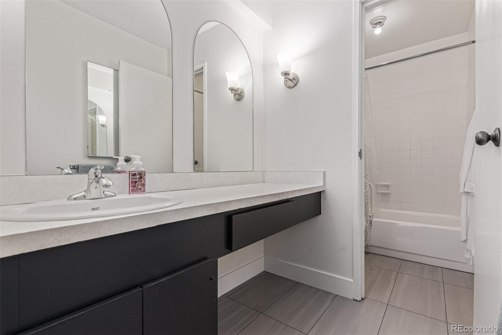 MLS Image #22 for 6455 e bates avenue,denver, Colorado