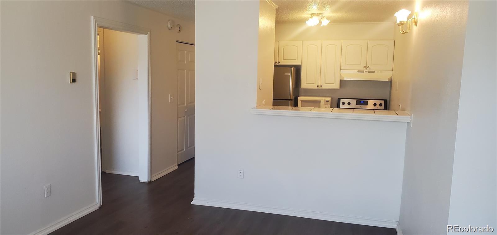 MLS Image #5 for 1064  chambers court,aurora, Colorado
