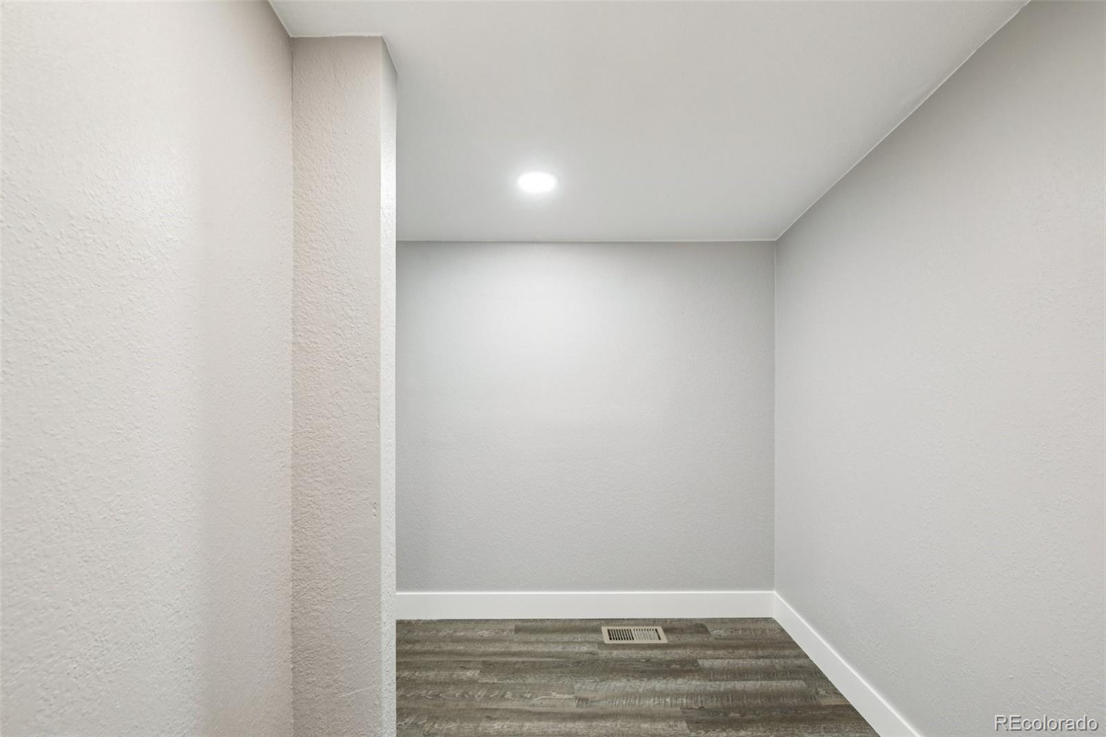 MLS Image #22 for 2921  sheridan boulevard,wheat ridge, Colorado