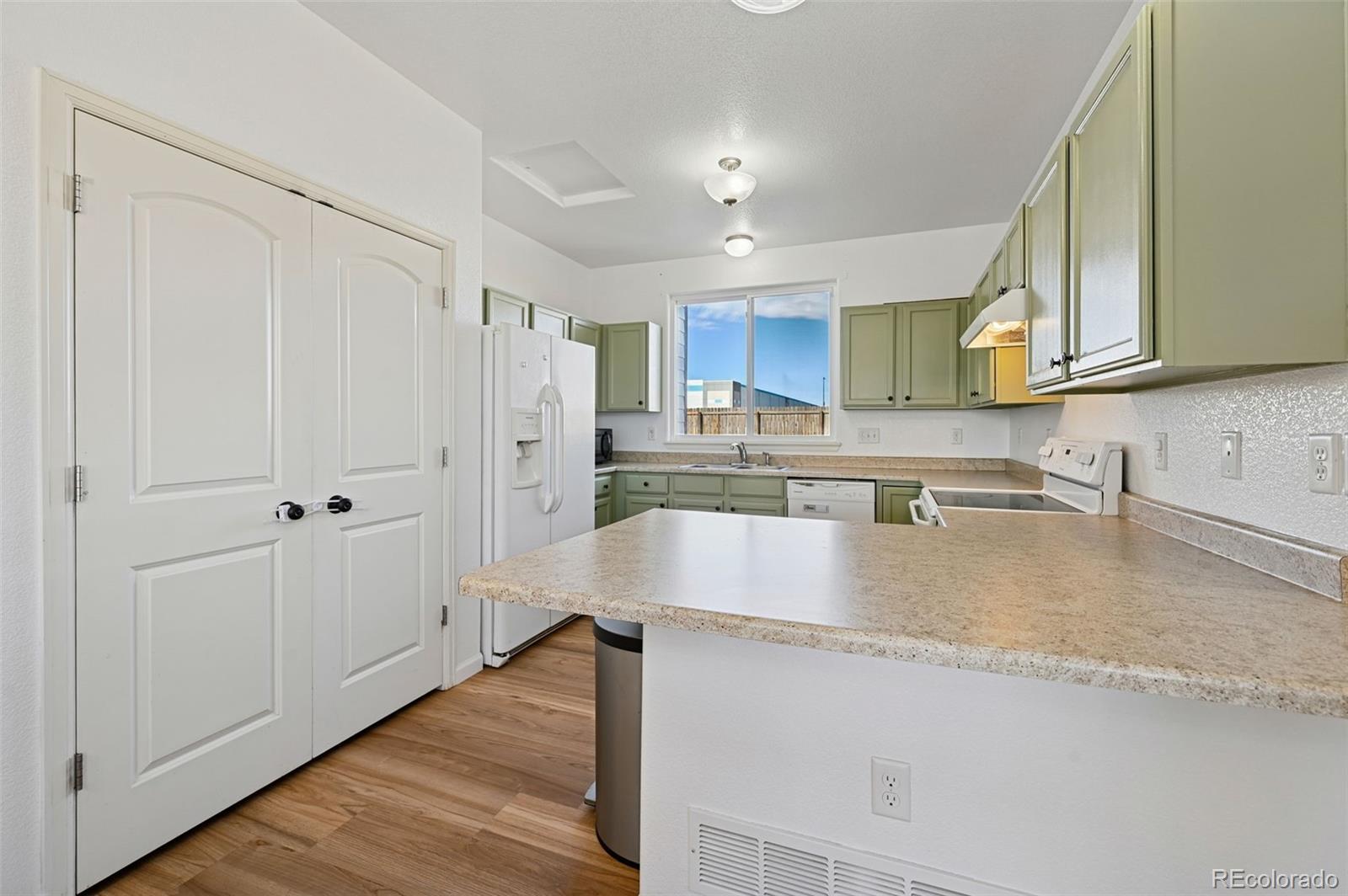 MLS Image #11 for 6340  marilee way,colorado springs, Colorado