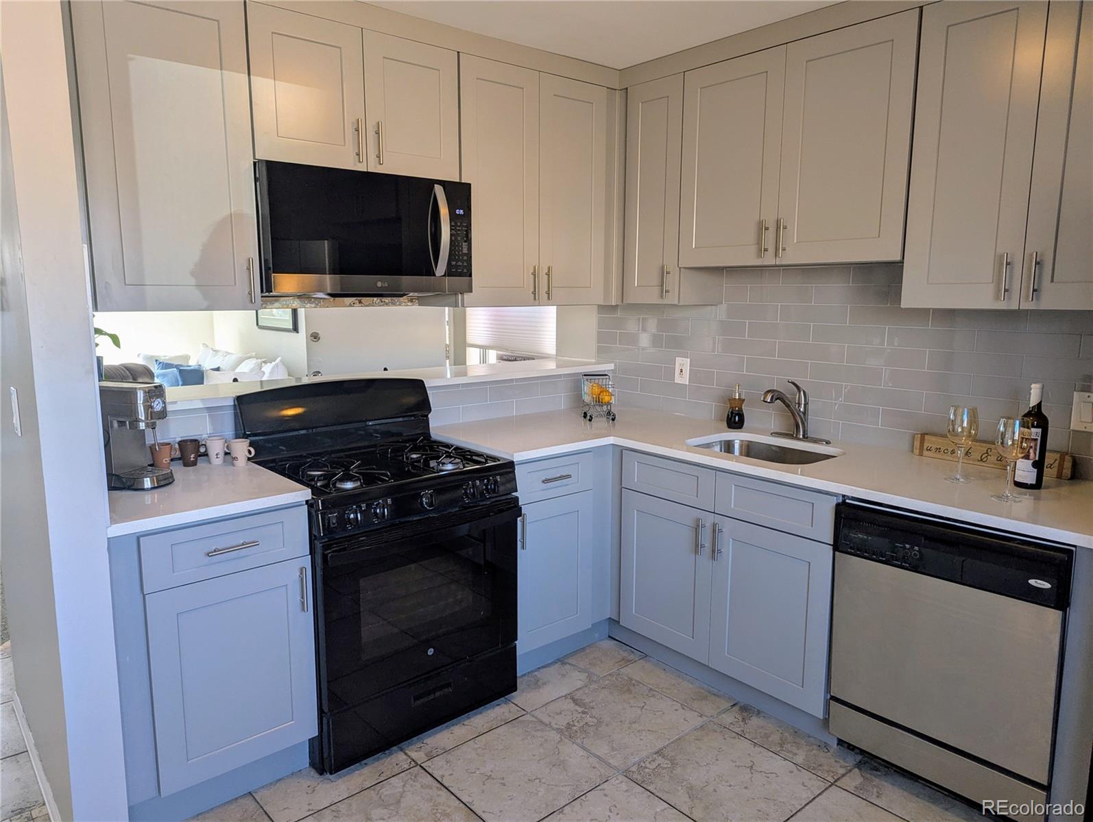 MLS Image #8 for 2246 n coronado parkway parkway a,denver, Colorado