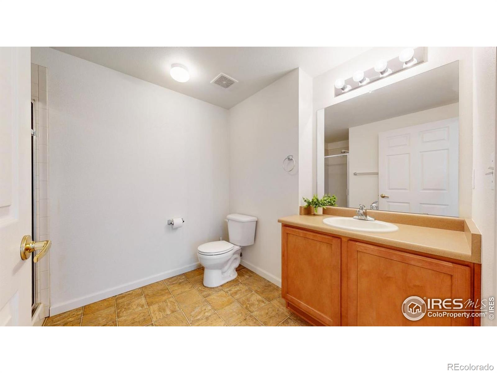 MLS Image #19 for 902  lucca drive,evans, Colorado