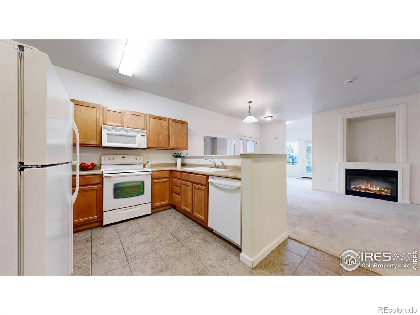 MLS Image #8 for 902  lucca drive,evans, Colorado