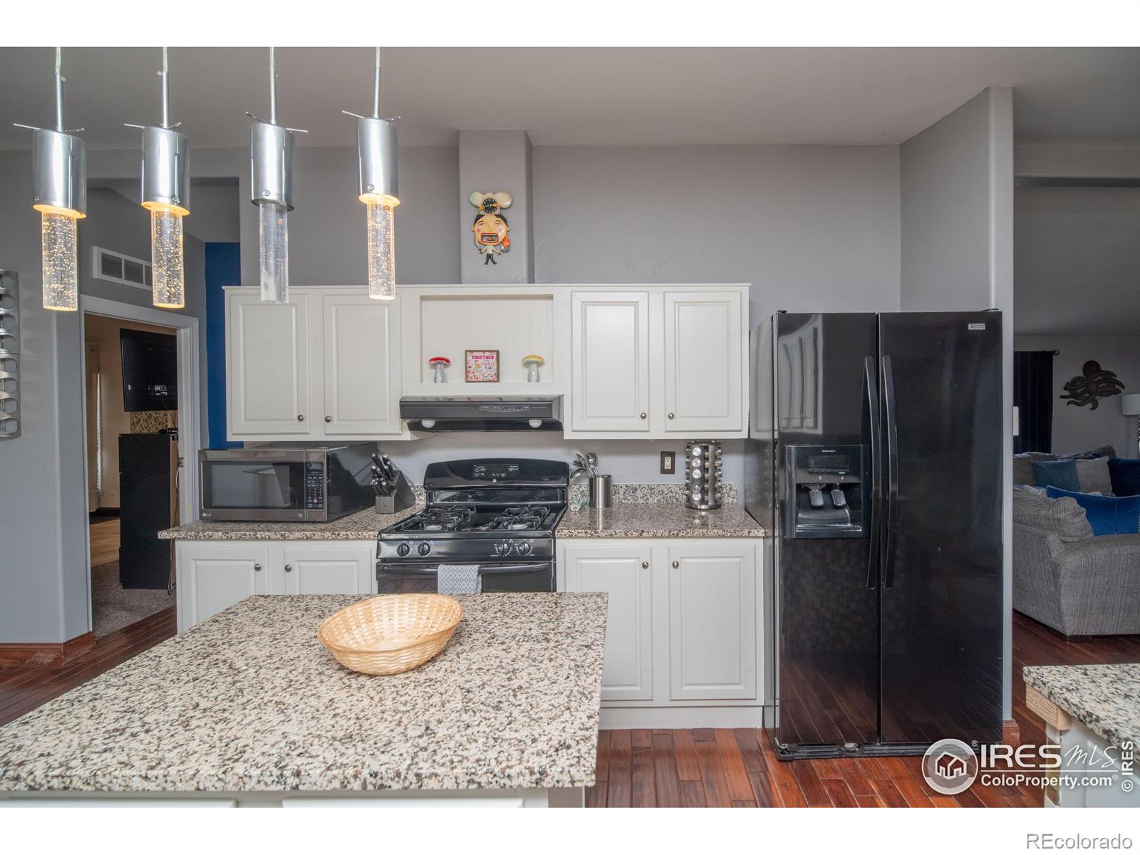 MLS Image #17 for 1571  sheridan boulevard,lakewood, Colorado