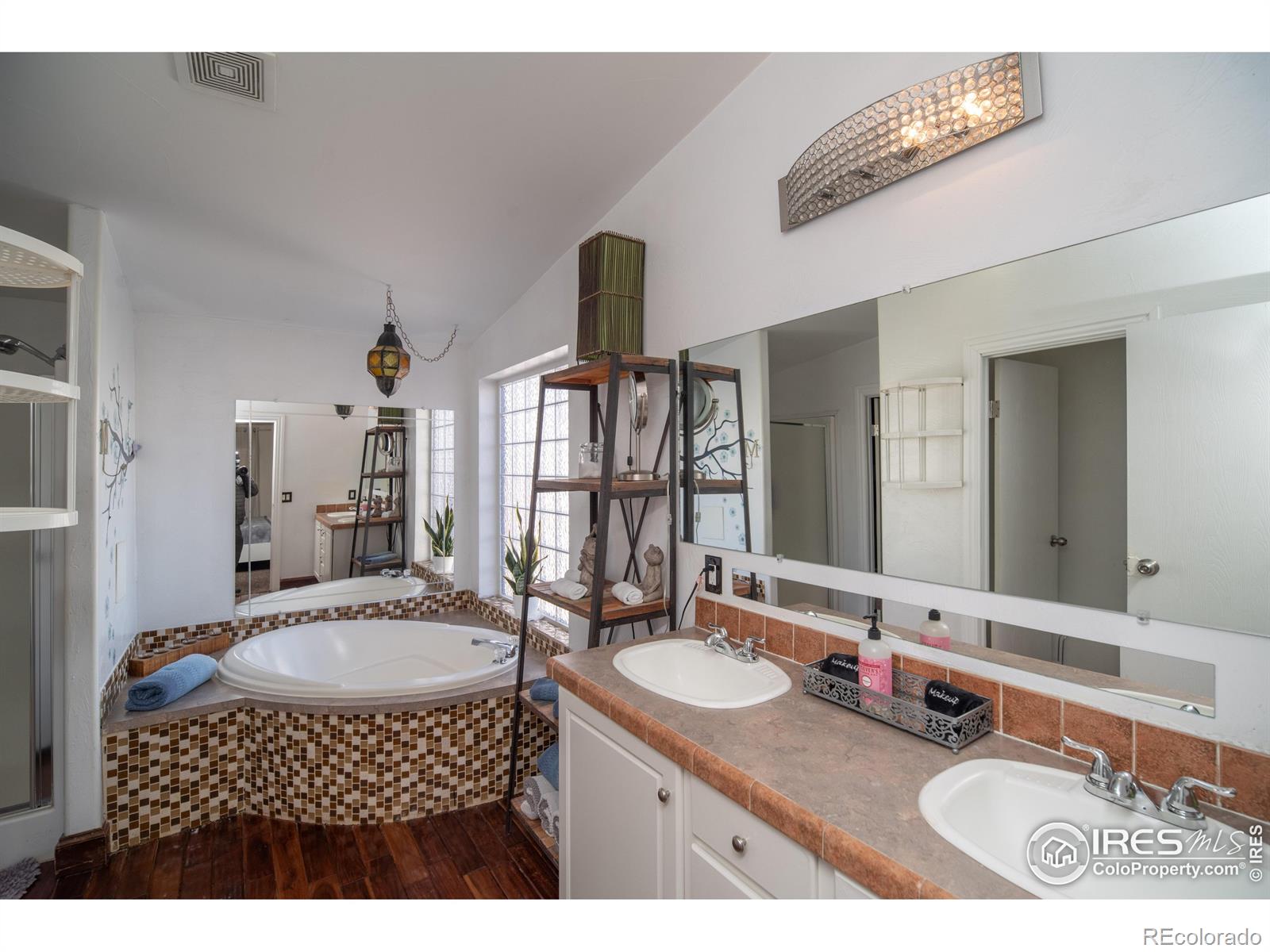 MLS Image #30 for 1571  sheridan boulevard,lakewood, Colorado