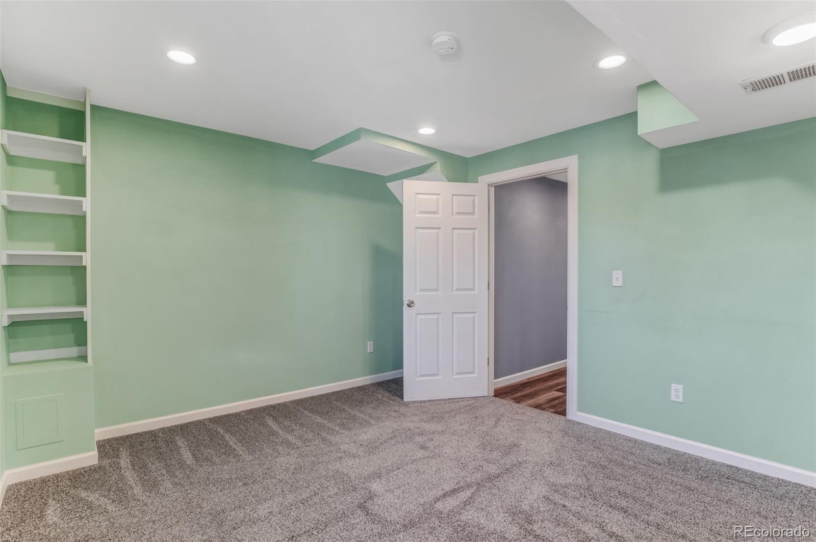 MLS Image #12 for 10142 w dartmouth avenue,lakewood, Colorado