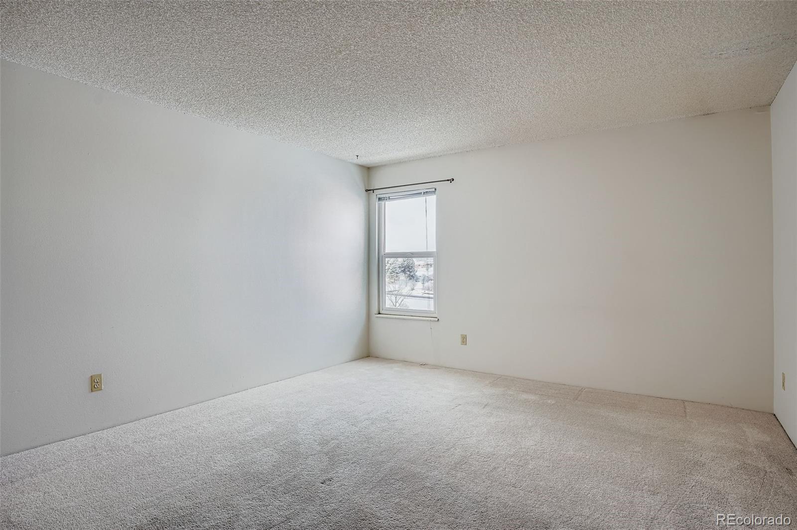 MLS Image #10 for 431  wright street 202,lakewood, Colorado