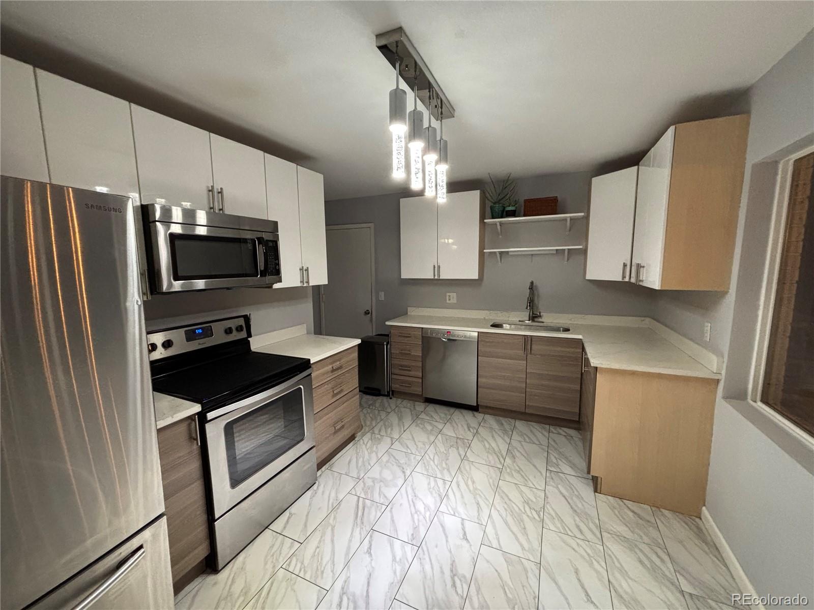 MLS Image #14 for 2704 s zurich court,denver, Colorado