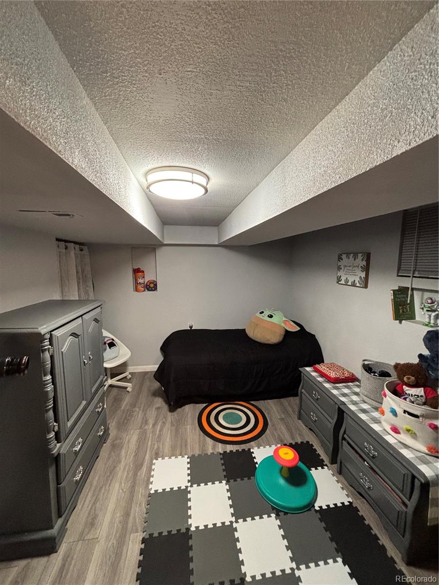 MLS Image #26 for 2704 s zurich court,denver, Colorado