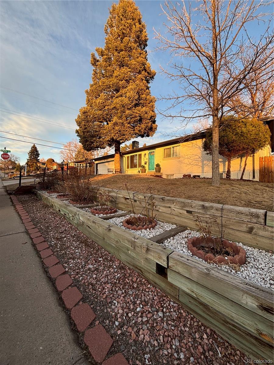 MLS Image #3 for 2704 s zurich court,denver, Colorado