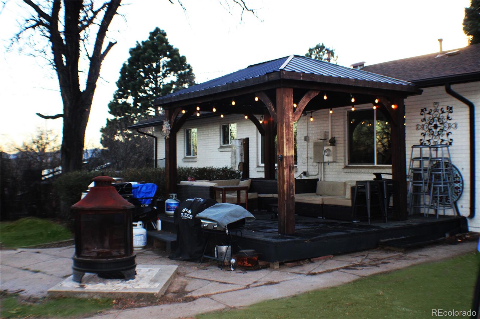 MLS Image #6 for 2704 s zurich court,denver, Colorado