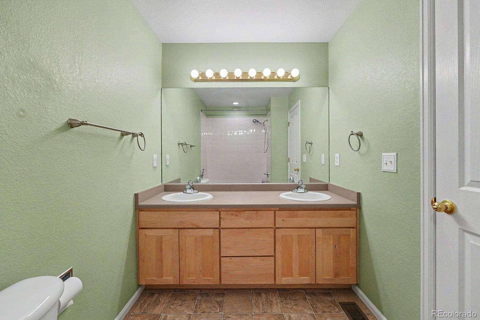 MLS Image #27 for 9771 e mexico avenue,aurora, Colorado