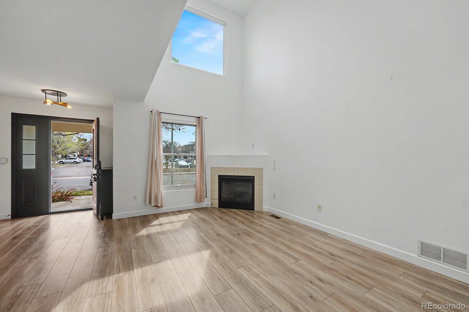 MLS Image #4 for 9771 e mexico avenue,aurora, Colorado