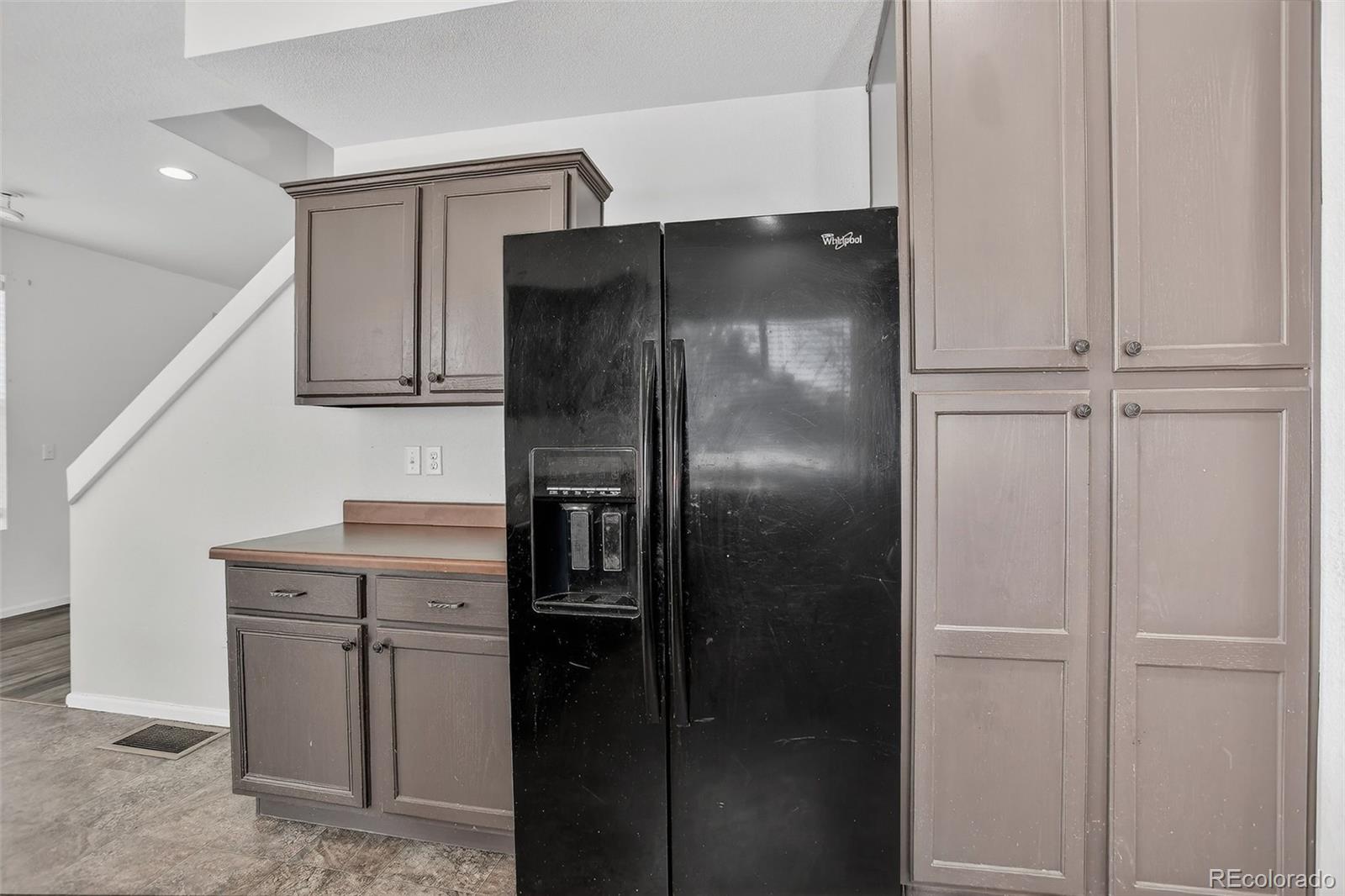 MLS Image #12 for 19609 e 47th drive ,denver, Colorado