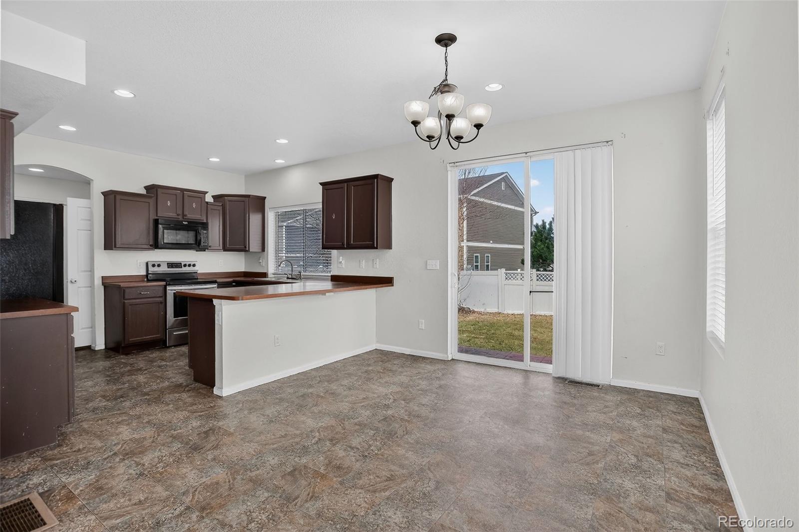 MLS Image #5 for 19609 e 47th drive ,denver, Colorado