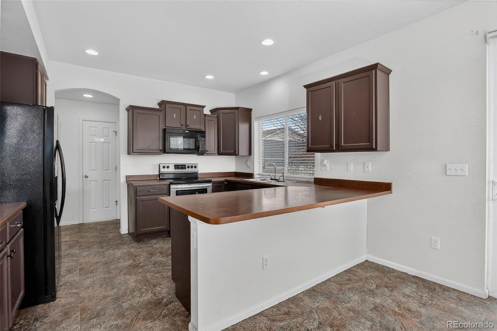 MLS Image #7 for 19609 e 47th drive ,denver, Colorado