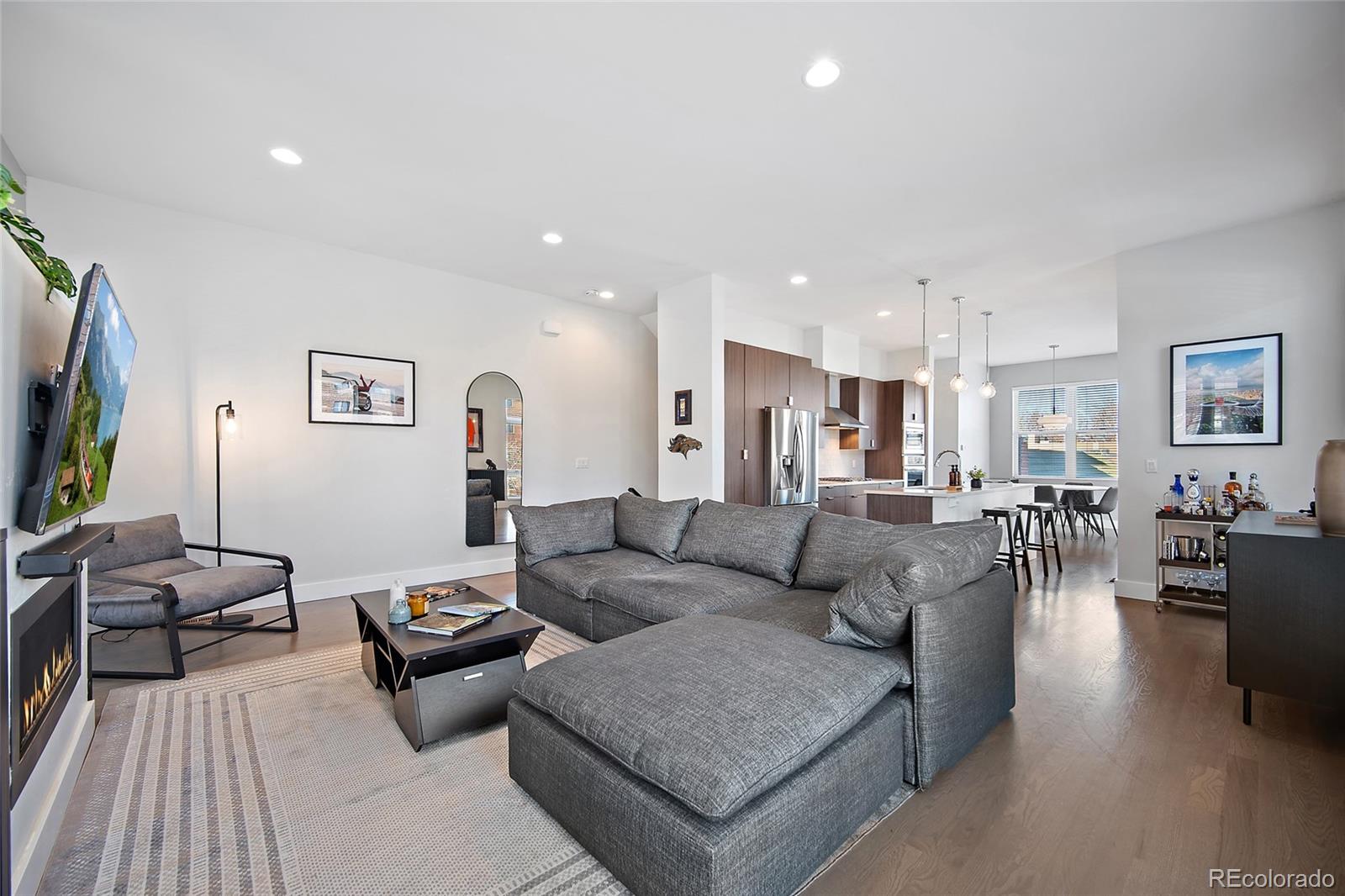 MLS Image #3 for 2157 n downing street,denver, Colorado