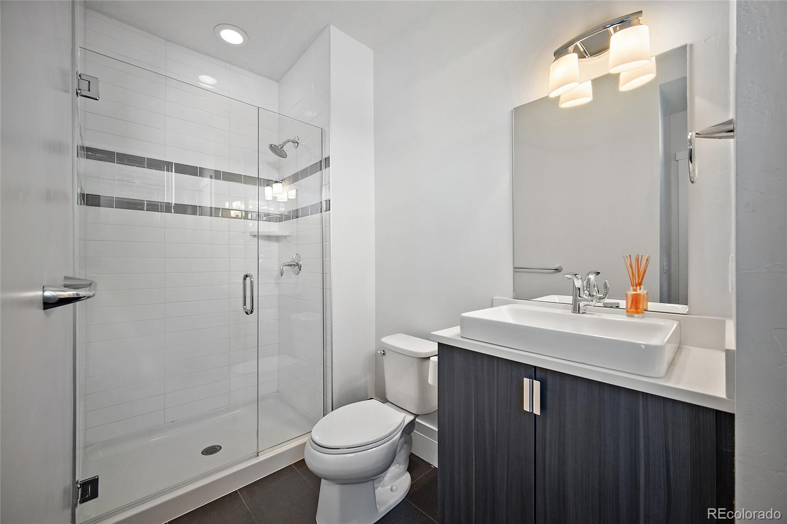 MLS Image #30 for 2157 n downing street,denver, Colorado