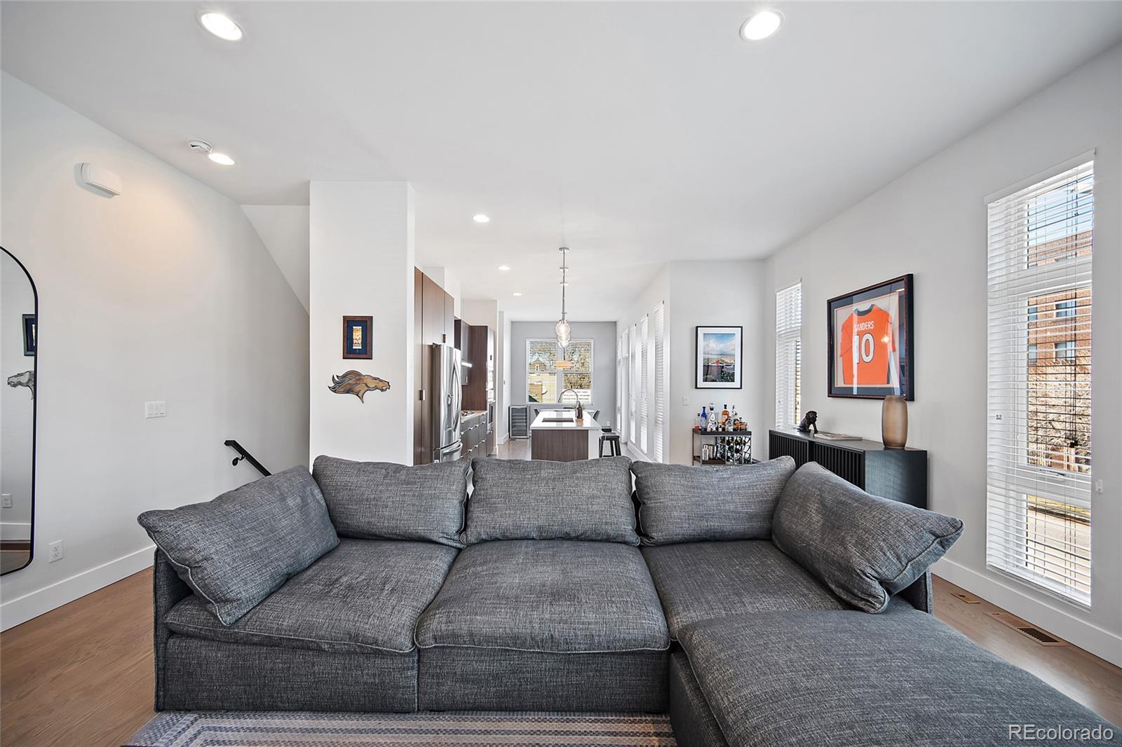MLS Image #4 for 2157 n downing street,denver, Colorado
