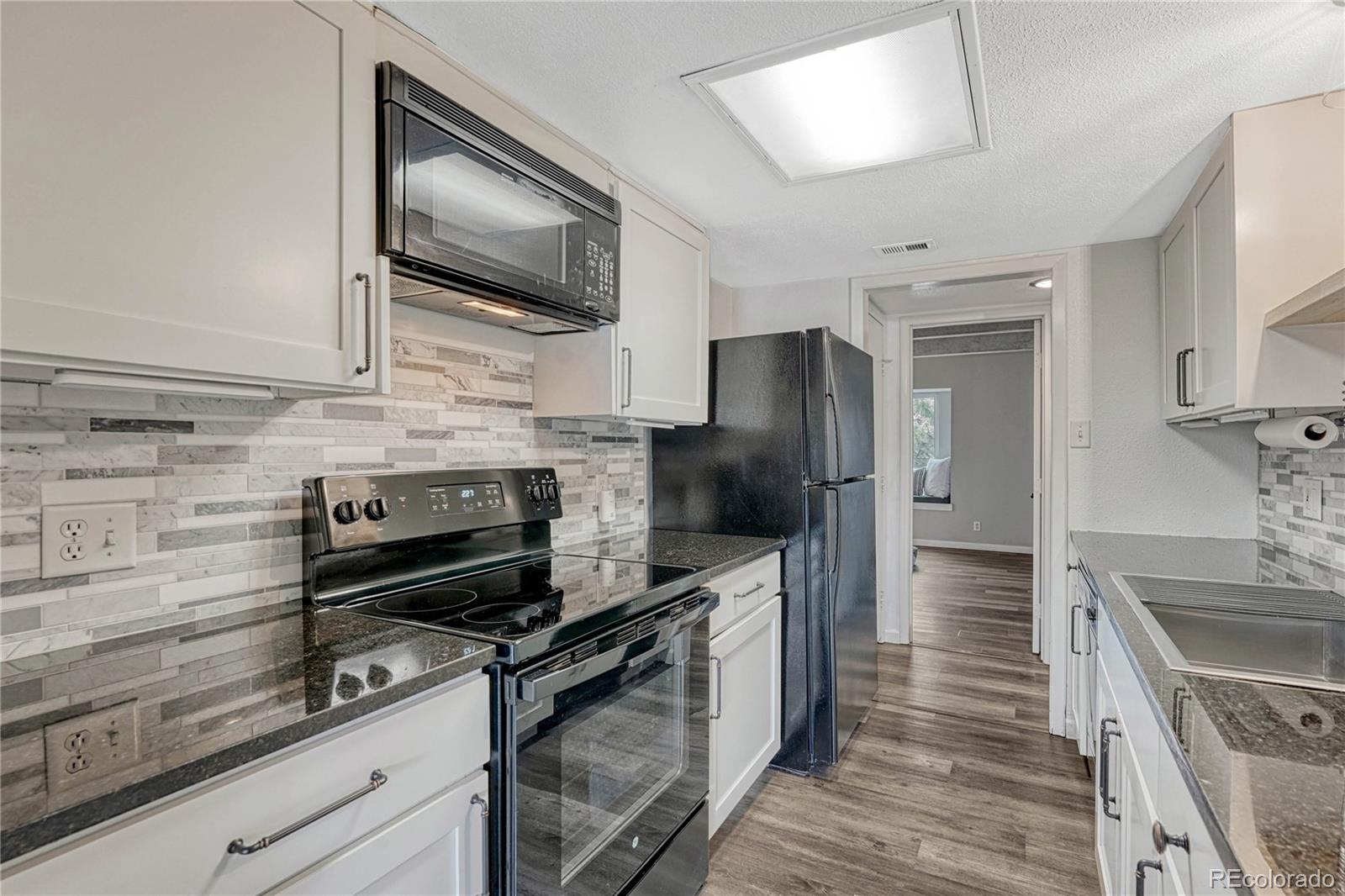 MLS Image #13 for 2525 s dayton way,denver, Colorado