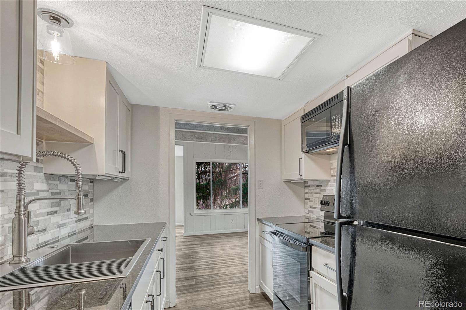 MLS Image #15 for 2525 s dayton way,denver, Colorado