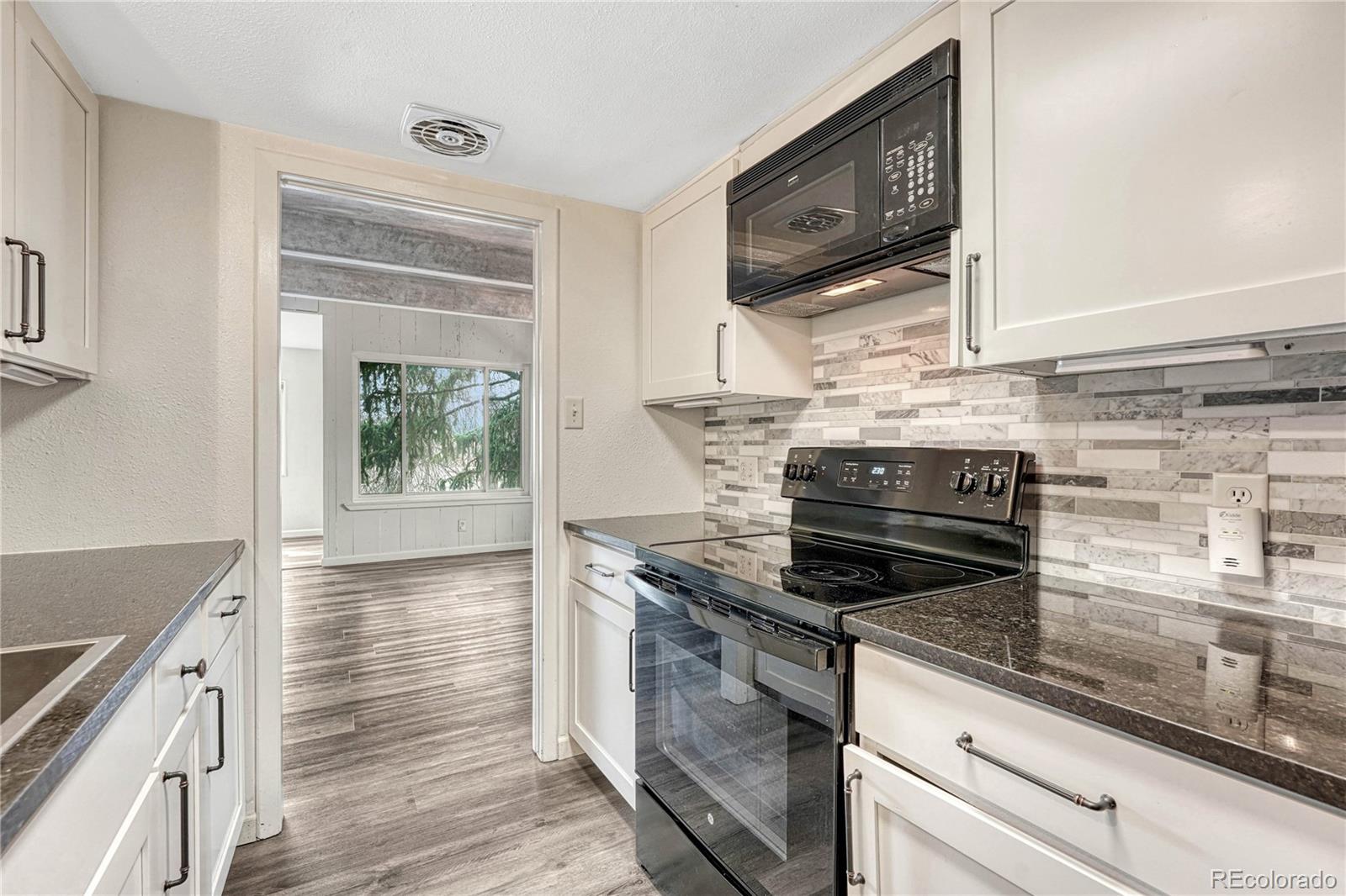 MLS Image #17 for 2525 s dayton way,denver, Colorado